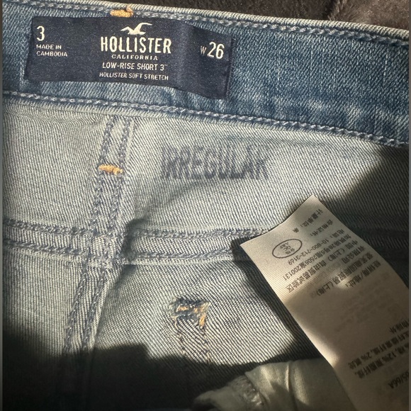 🆕NWT!! Hollister low-rise Jean shorts size 3!😊 - Picture 4 of 12